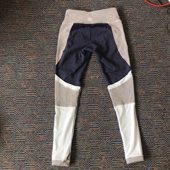 Full length leggings - Picture 2 of 3